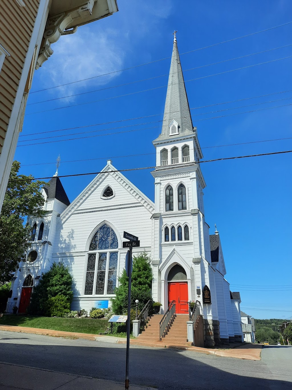 Lunenburg Walking Tours | 97 Kaulbach St, Lunenburg, NS B0J 2C0, Canada | Phone: (902) 521-6867