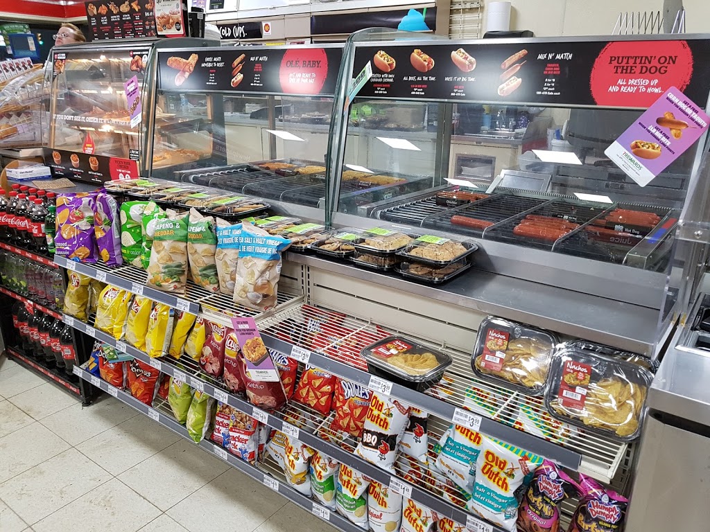 7-Eleven | 7270 Drummond Rd, Niagara Falls, ON L2G 7B5, Canada | Phone: (905) 356-4417