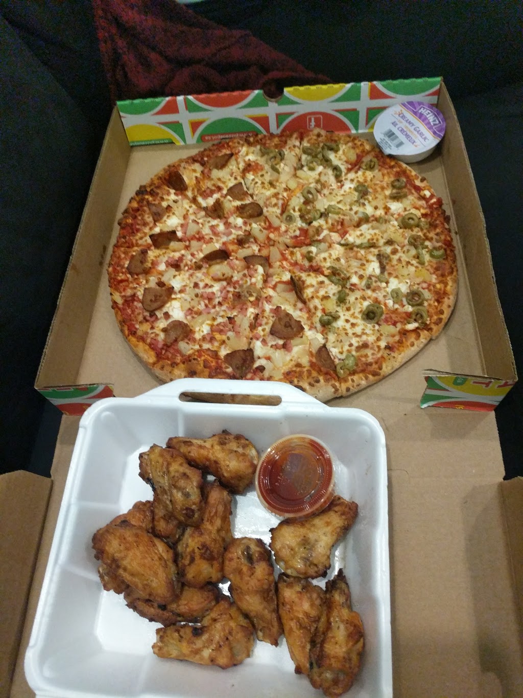 Raylawson pizza depot | 900 Ray Lawson Blvd, Brampton, ON L6Y 5J6, Canada | Phone: (905) 654-9711