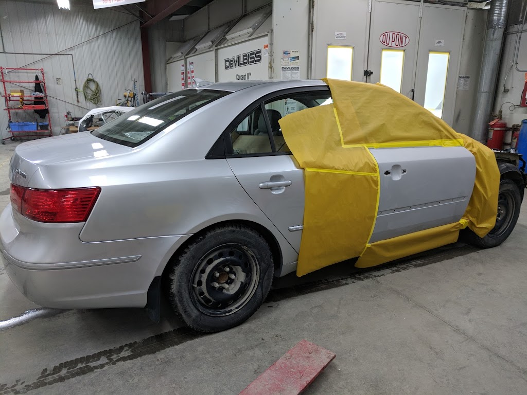 Town Autobody | 64 Salter St, Winnipeg, MB R2W 4J6, Canada | Phone: (204) 421-1300