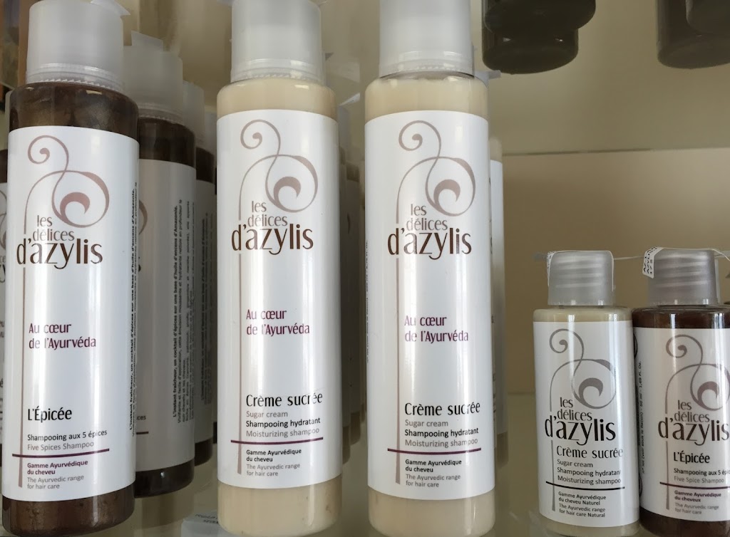 Oasis Sante Coiffure Le Reflet | 746 Rue Shefford, Bromont, QC J2L 1C1, Canada | Phone: (450) 534-5390