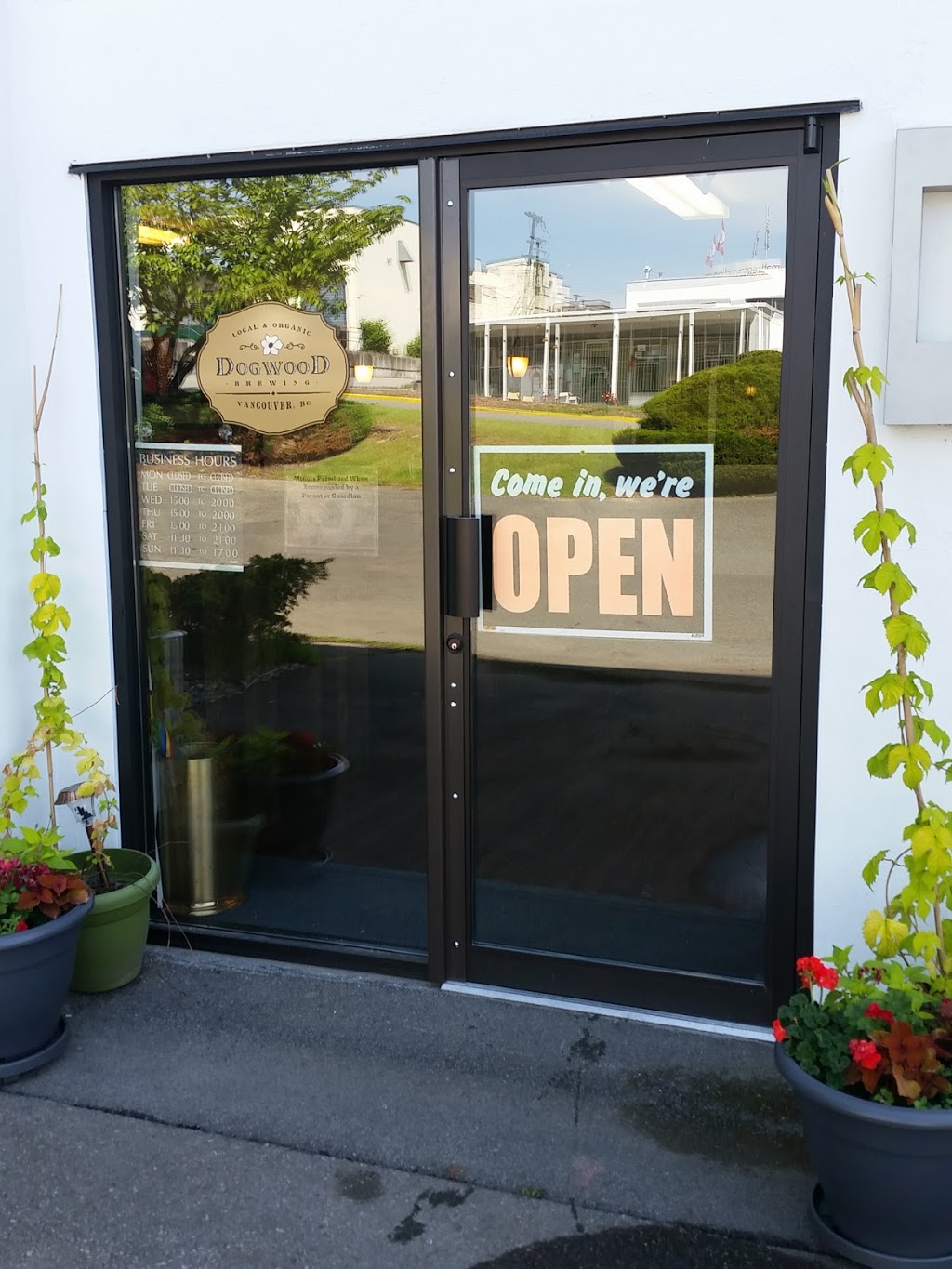 Dogwood Brewing | 8284 Sherbrooke St, Vancouver, BC V5X 4R6, Canada | Phone: (604) 325-3693