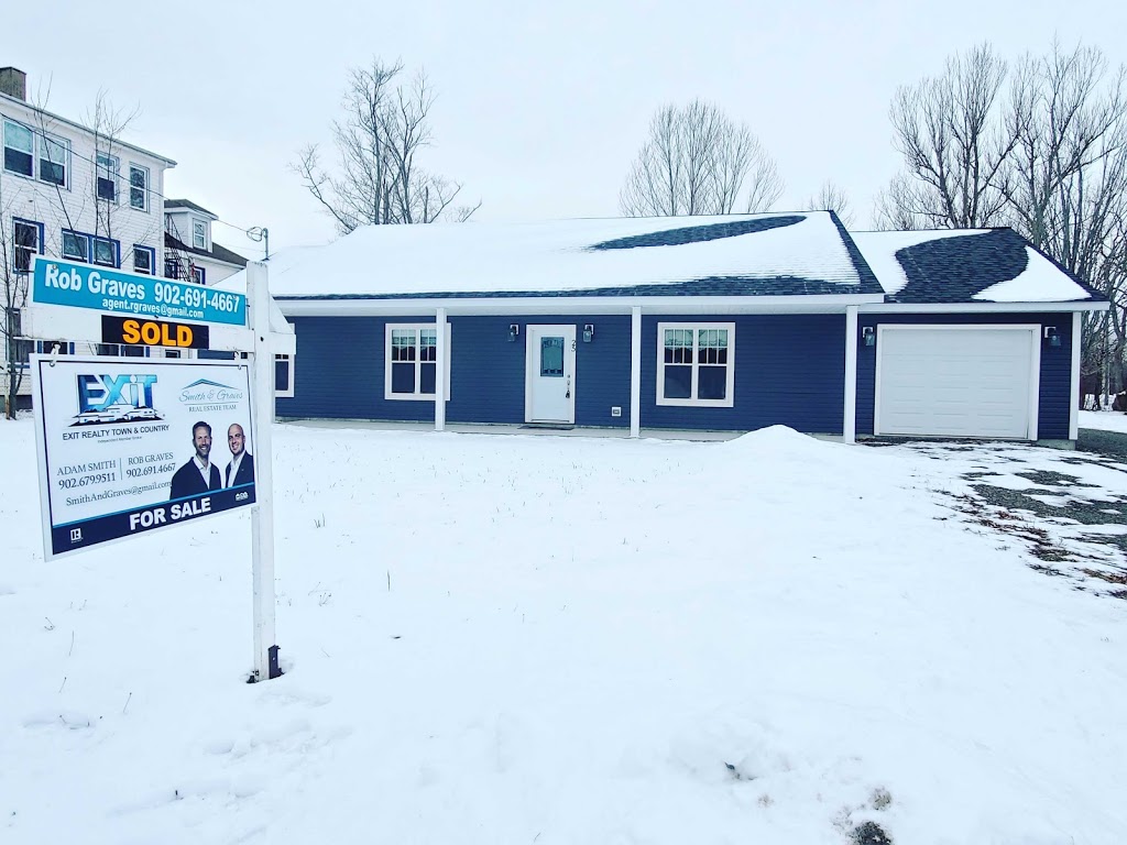Robert Graves Exit Realty Town and Country | 8873 Commercial St, New Minas, NS B4N 3C4, Canada | Phone: (902) 691-4667