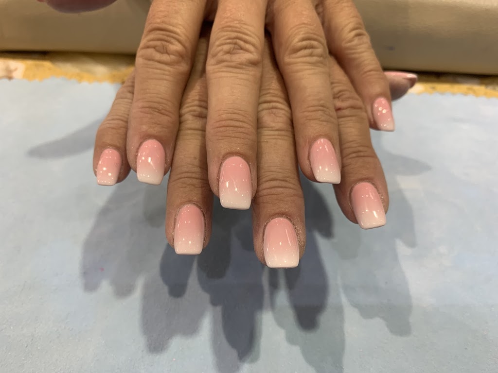 D&D LUXURY NAILS LOUNGE AND SPA | 1303 King St E unit 4, Oshawa, ON L1H 1J3, Canada | Phone: (905) 576-8688