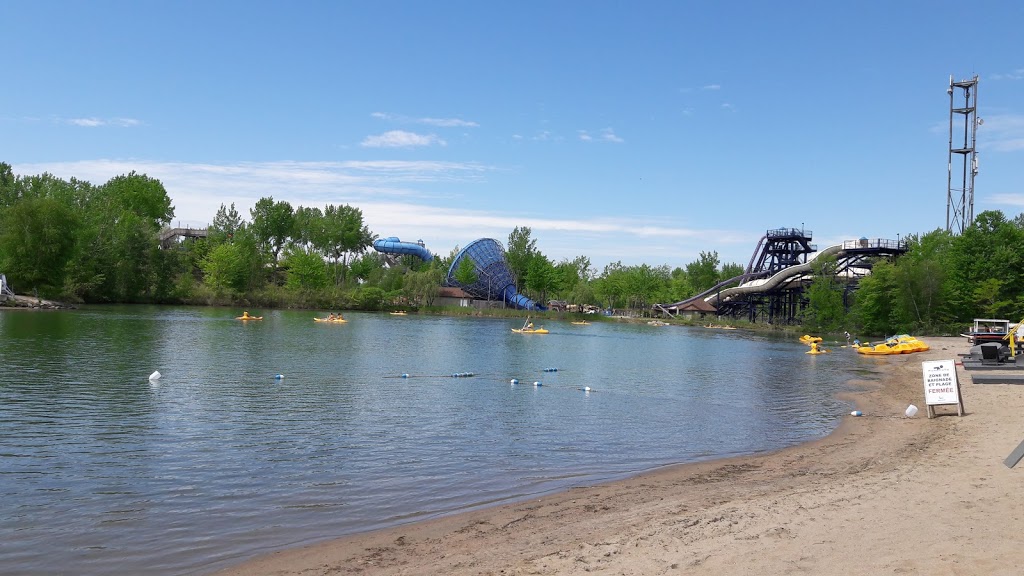 Beachclub | 701 38e Rue, Pointe-Calumet, QC J0N 1G2, Canada | Phone: (450) 473-1000
