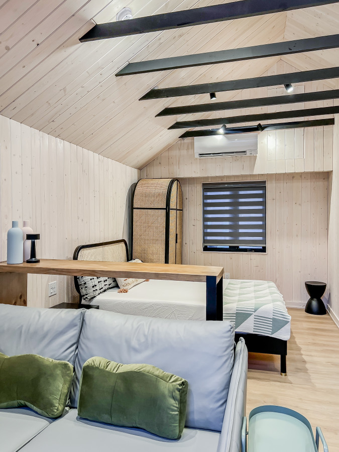Away Cabins | 1026 Merrill Rd #12, Roseneath, ON K0K 2X0, Canada | Phone: (855) 733-2929