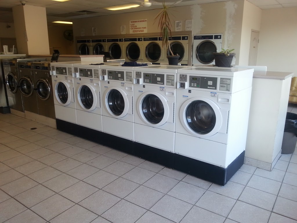 Super Cycle Coin Laundromat | 125 Stanley St, Brantford, ON N3S 6N1, Canada | Phone: (519) 753-4937