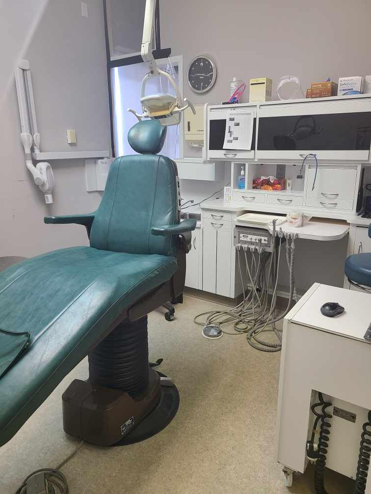 Arborg Family Dental | 145 Sunset Blvd, Arborg, MB R0C 0A0, Canada | Phone: (204) 376-2624