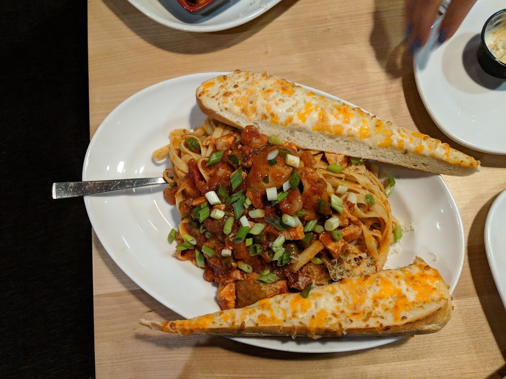 Boston Pizza | 1563 Main St W, Hamilton, ON L8S 1E6, Canada | Phone: (905) 777-1919
