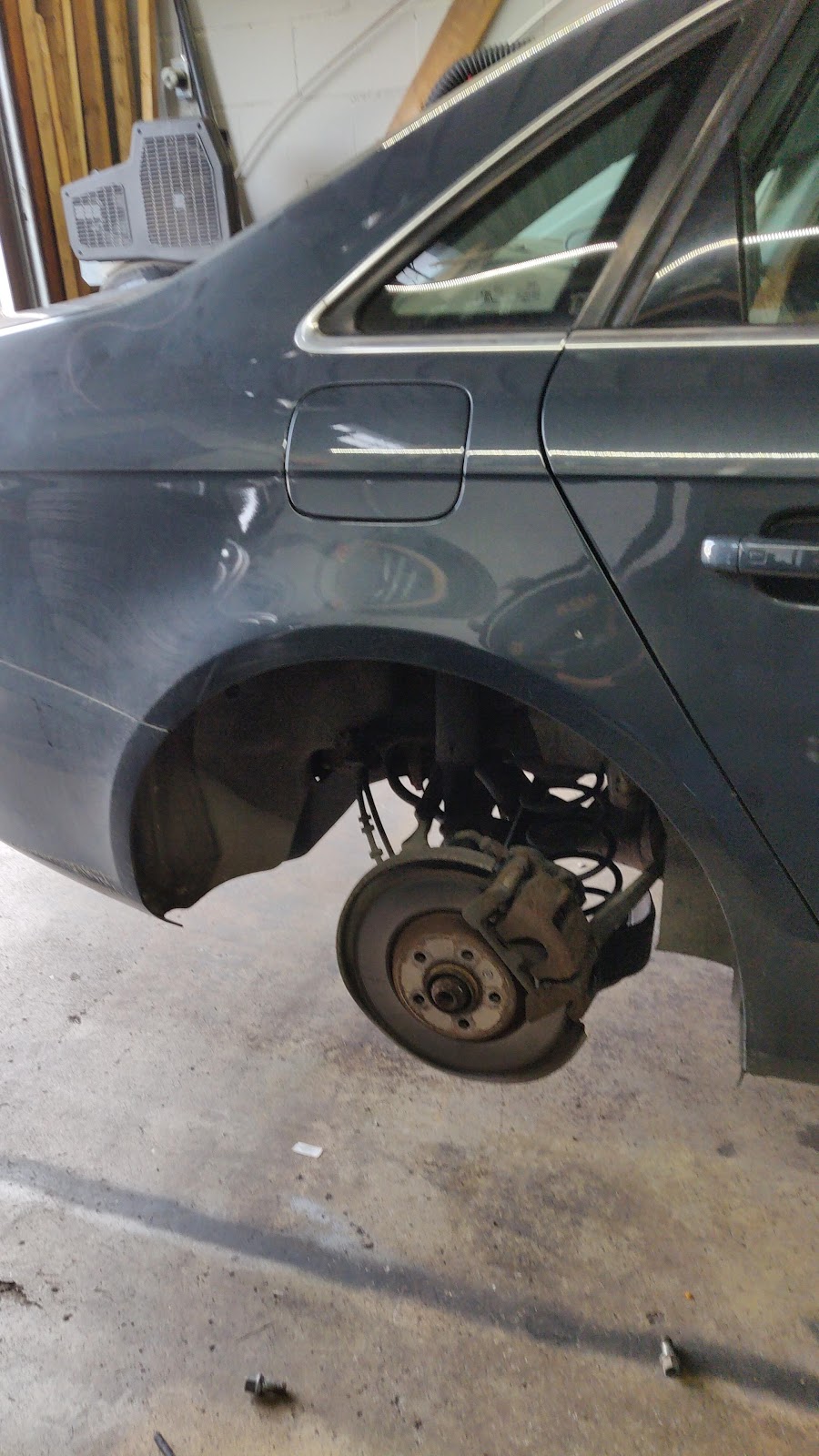 EZTIRES | 2410 Lawrence Ave E Unit #7, Scarborough, ON M1P 2R6, Canada | Phone: (416) 806-5195