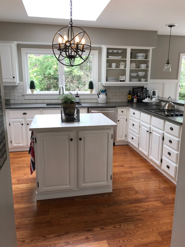EH Premium Painters Inc. | 1586 McKibben Rd, Errington, BC V0R 1V0, Canada | Phone: (250) 954-1114
