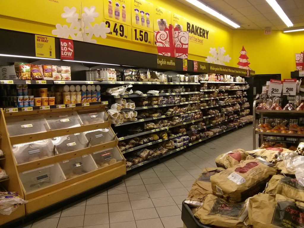 Scotts No Frills | 700 Balmoral Dr, Brampton, ON L6T 1X2, Canada | Phone: (866) 987-6453