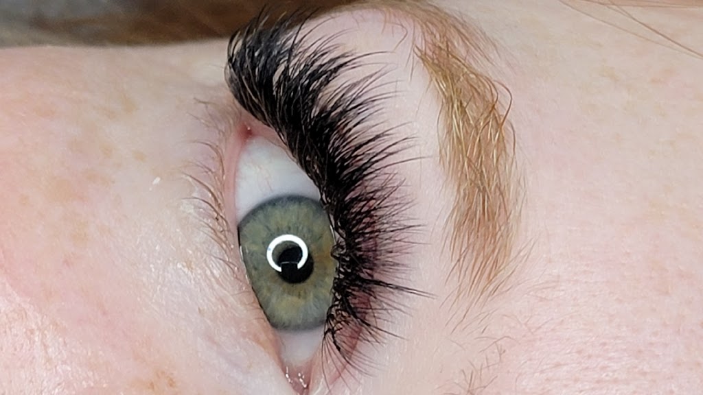 Country beauty bar | 29159 Rd 3E, Morris, MB R0G 1K0, Canada | Phone: (431) 999-2629