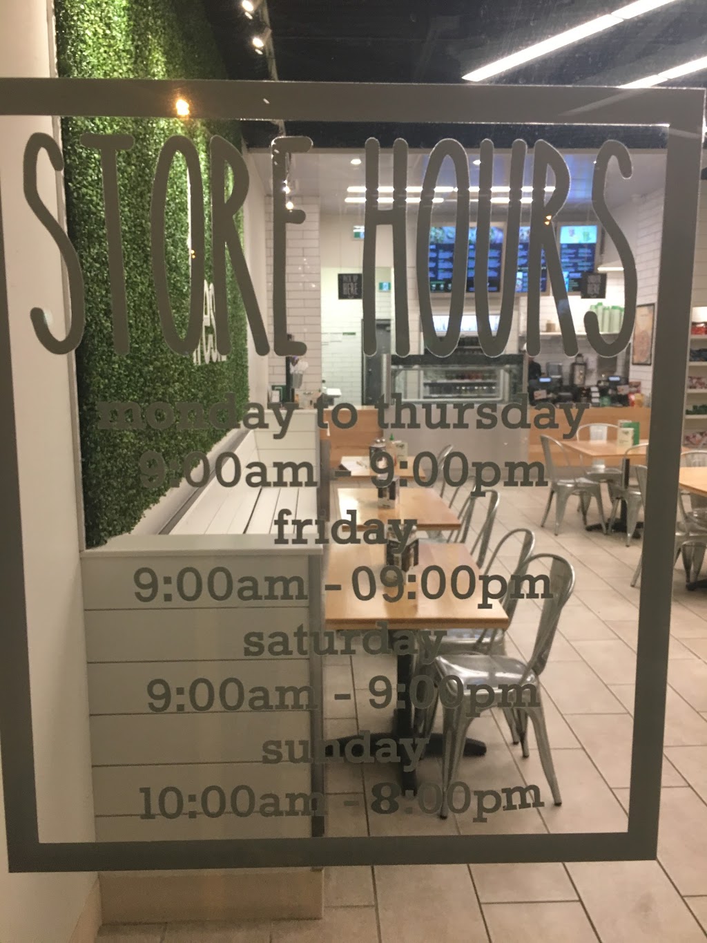 Freshii | 1615 Regent Ave W, Winnipeg, MB R2C 5C6, Canada | Phone: (204) 515-1737