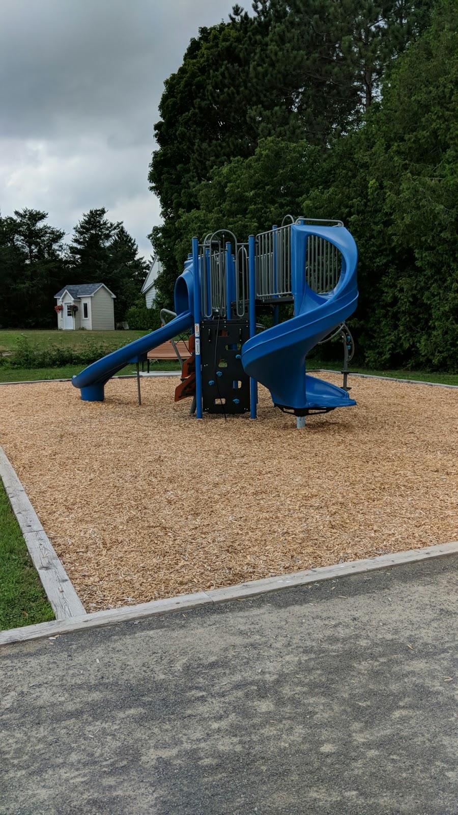 Parc intergénérationnel Joseph-Édouard-Beaupré | Rue Gilles Venne, Sainte-Julienne, QC J0K 2T0, Canada