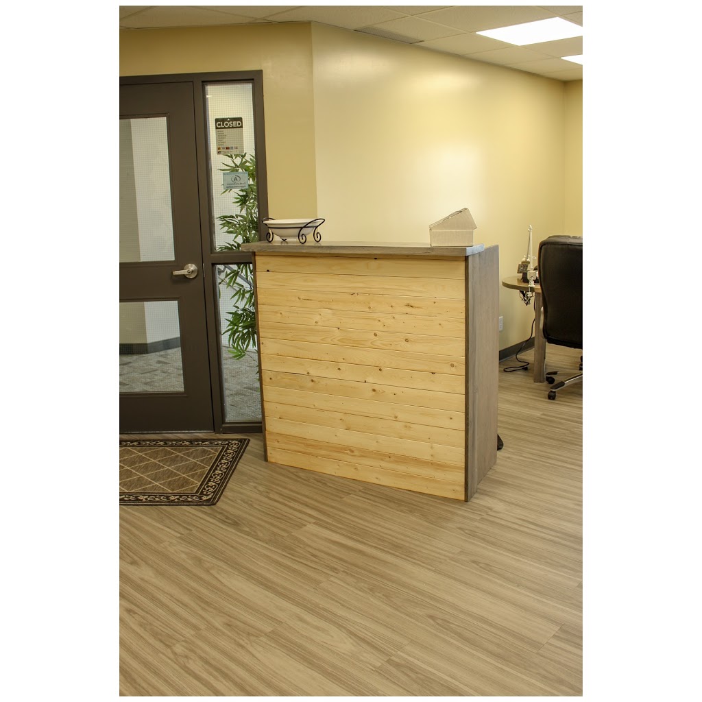 Little Spa On The Prairie | 32 Manitoba St W, Moose Jaw, SK S6H 1P7, Canada | Phone: (306) 694-6444