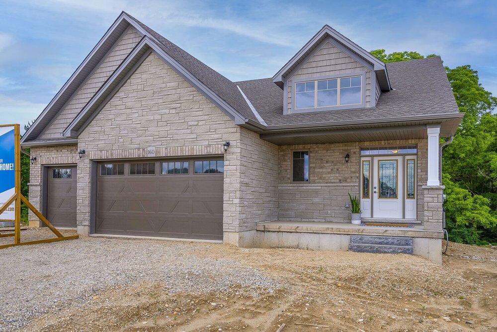 Carriage Crossing (Sunvale Homes) | 16 Eccles Ave, Durham, ON N0G 1R0, Canada | Phone: (519) 341-6443