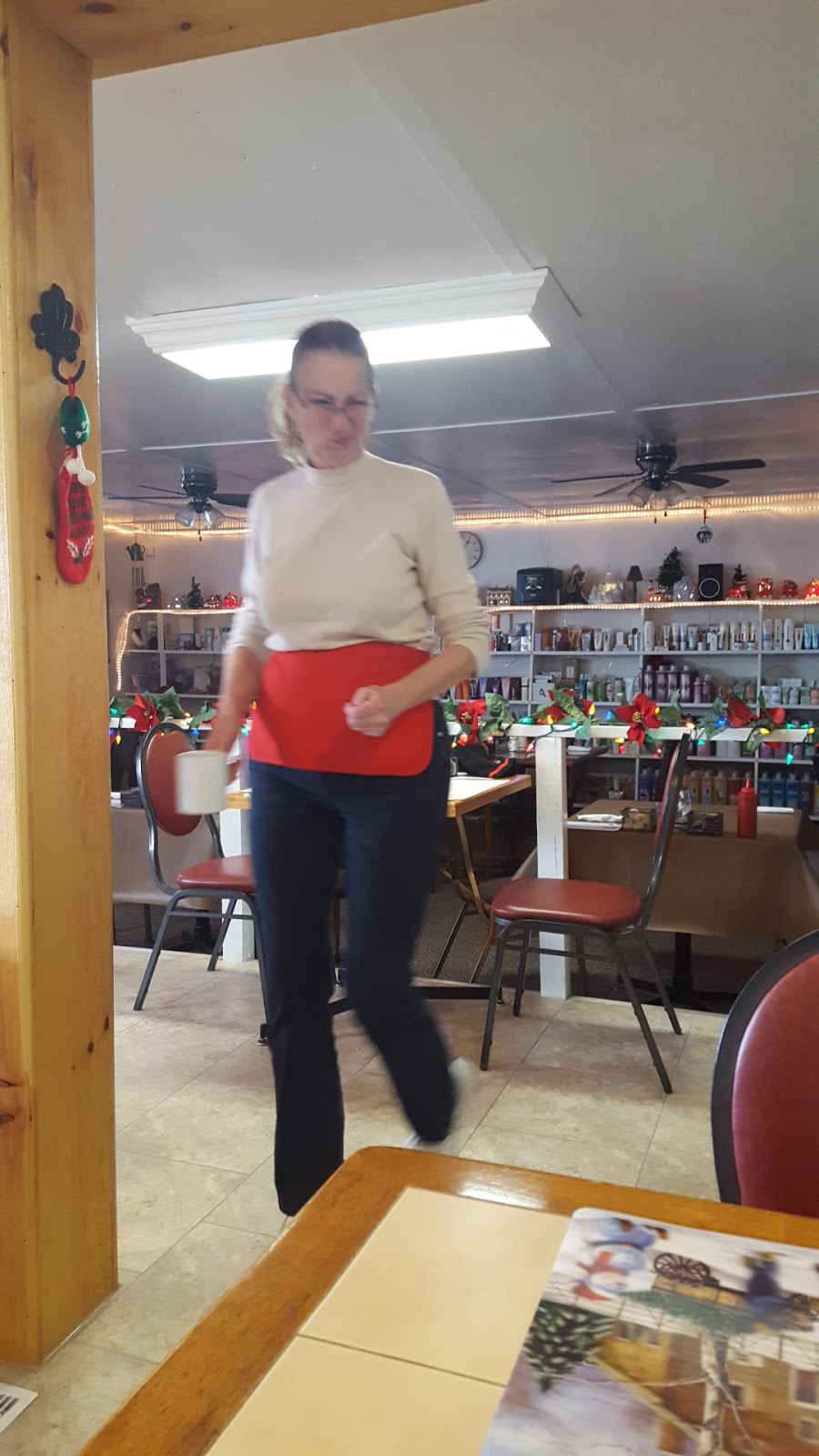 Sherrys Country Corner Cafe | 18707 Kent Bridge Rd, Morpeth, ON N0P 1X0, Canada | Phone: (519) 674-1591