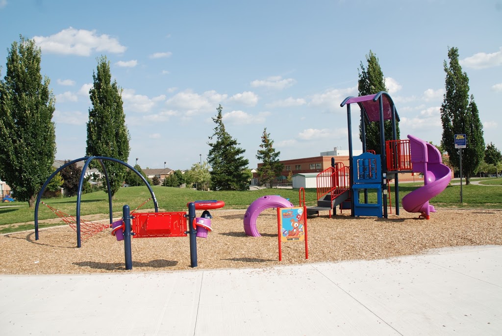 Pathfinder Park | 2284 Pathfinder Dr, Burlington, ON L7L, Canada | Phone: (905) 335-7738