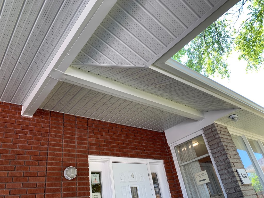 Solution Gouttières et Aluminium | 224 Boulevard de la Marine, Varennes, QC J3X 2B4, Canada | Phone: (514) 293-7564