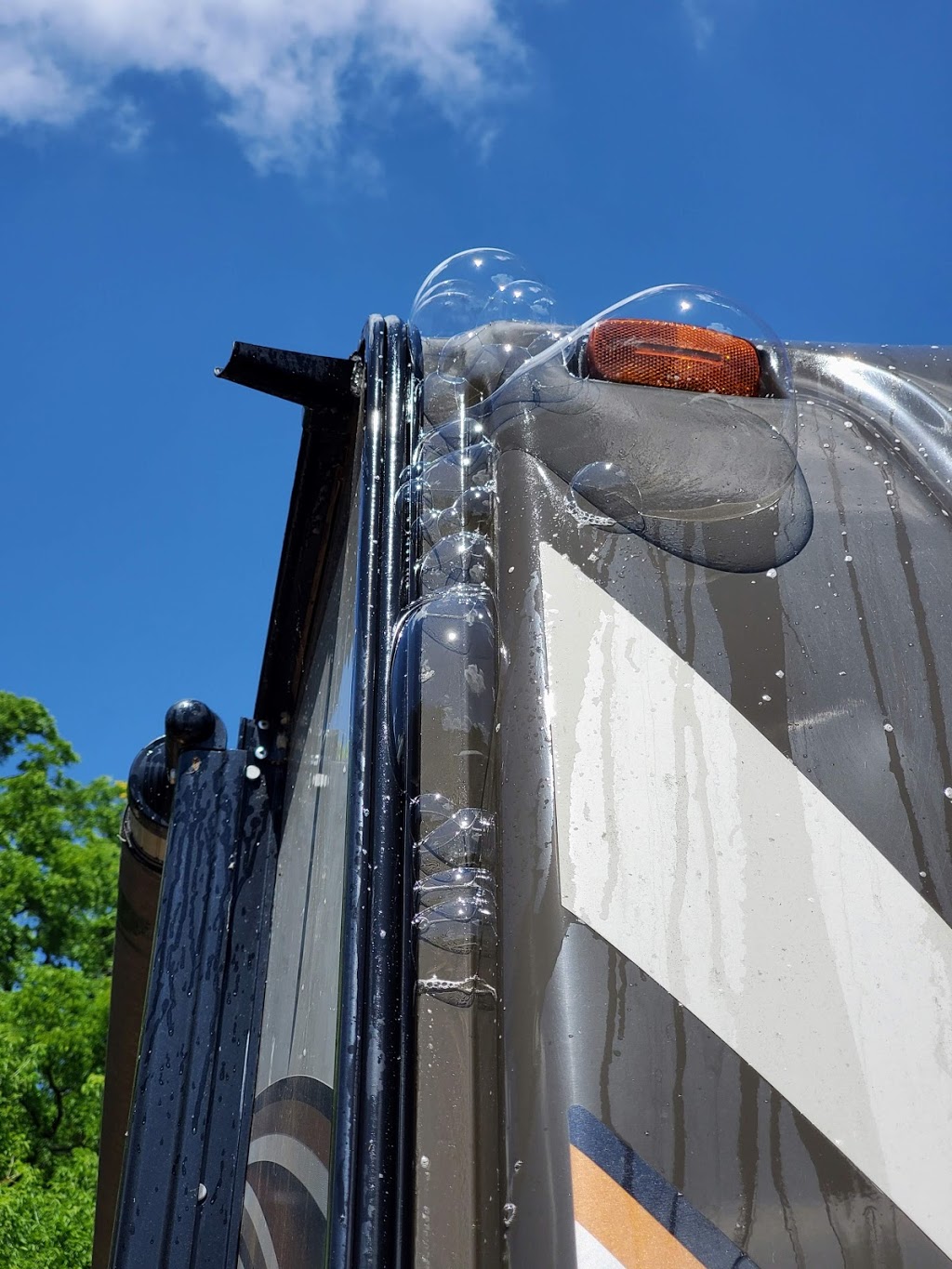 RV Leakmasters | 4420 River Rd, Caledonia, ON N3W 1T7, Canada | Phone: (905) 536-6926