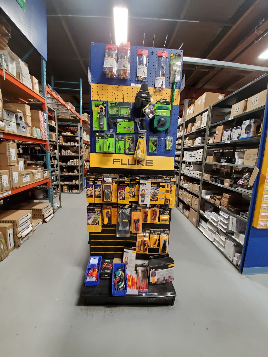 Franklin Empire - Alma | 167 Rue Claire Fontaine, Alma, QC G8B 6G9, Canada | Phone: (418) 480-1950