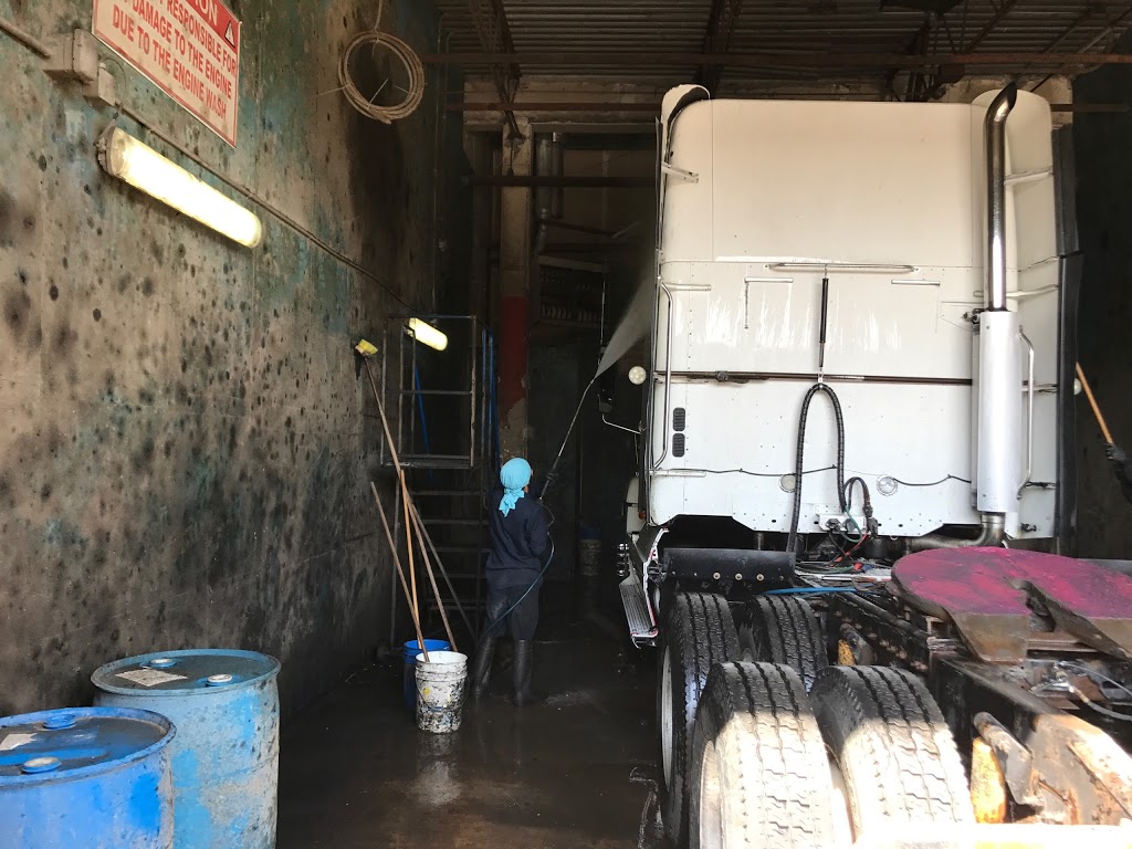 Doaba Truck Lube & Wash Service | 273 Glidden Rd, Brampton, ON L6W 1H9, Canada | Phone: (905) 230-3366