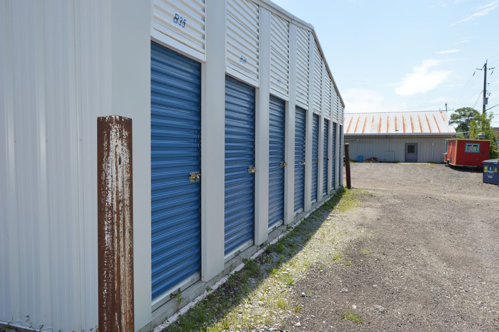 James Snow Self Storage Coldwater | 3015 Southorn Rd, Coldwater, ON L0K 1E0, Canada | Phone: (705) 835-6387