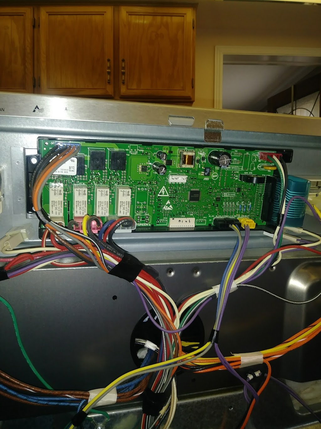 Octopus Royal Appliances Repair Service | 31 Codsell Ave, Toronto, ON M3H 3V7, Canada | Phone: (647) 286-1327