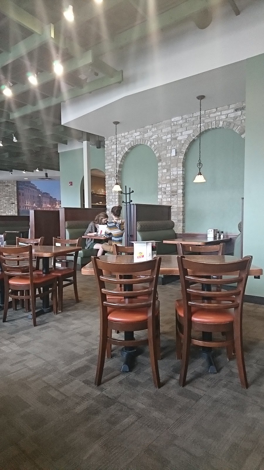 Santa Lucia Pizza St Marys | 4 St Marys Rd, Winnipeg, MB R2H 1H1, Canada | Phone: (204) 237-4134