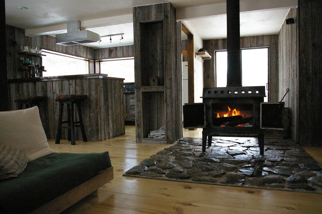 Chalets Romantiques | 766 Chemin Burnett, Sutton, QC J0E 2K0, Canada | Phone: (450) 538-0731