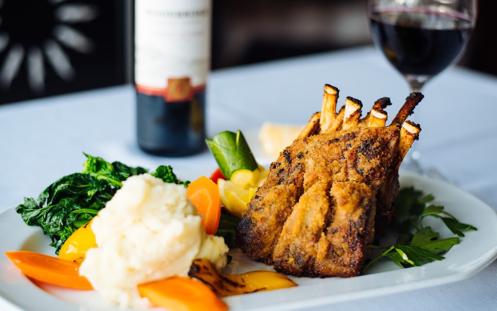 Restaurant Fresco | 1A2, 6040 Boulevard des Grandes-Prairies, St. Leonard, QC H1P 1A2, Canada | Phone: (514) 329-1904