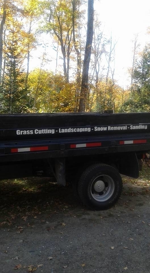 Molloys Property Maintenance | 6880 Hwy 620, WOLL, ON K0L 1P0, Canada | Phone: (613) 337-5745