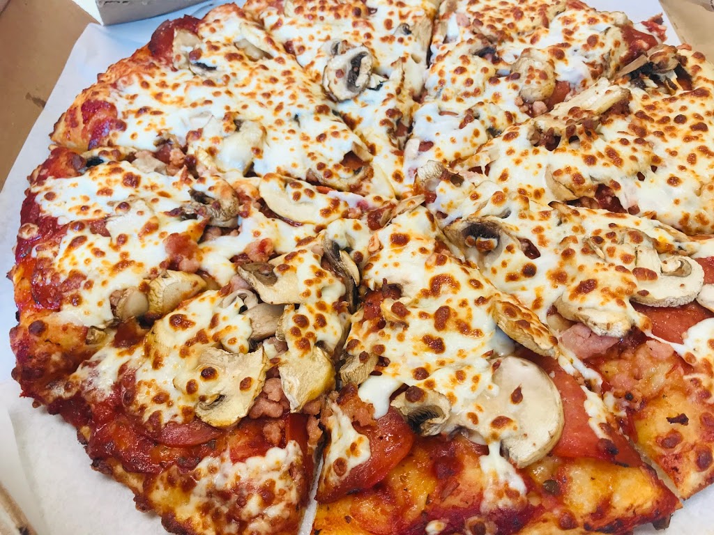 New Orleans Pizza | 33 Colborne St S, Simcoe, ON N3Y 4H2, Canada | Phone: (519) 426-4011
