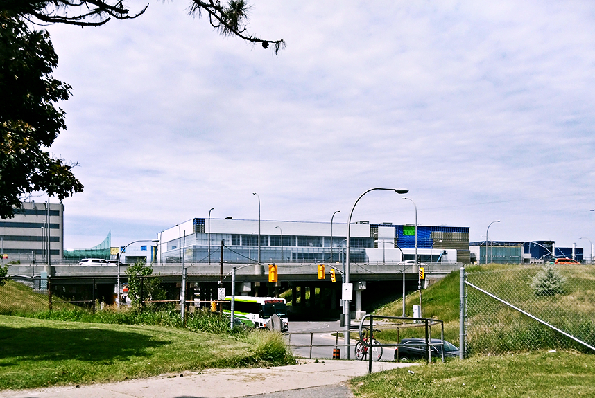 Baycrest Park | 160 Neptune Dr, North York, ON M6A 1K4, Canada | Phone: (416) 395-7960