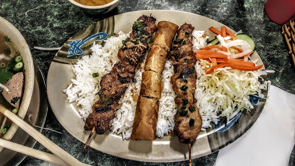 Pho Tran Vietnamese Restaurant | 230, 26310 Fraser Hwy, Aldergrove, BC V4W 2Z7, Canada | Phone: (604) 607-7658