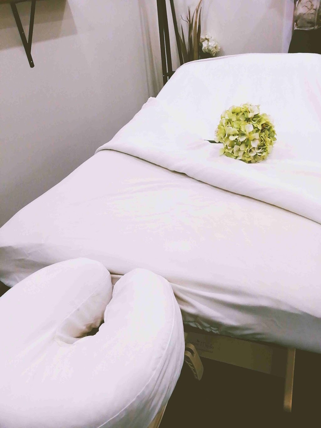 Spa lhorizen | 1 Rue Isabelle, Gatineau, QC J8Y 5G2, Canada | Phone: (819) 210-1677