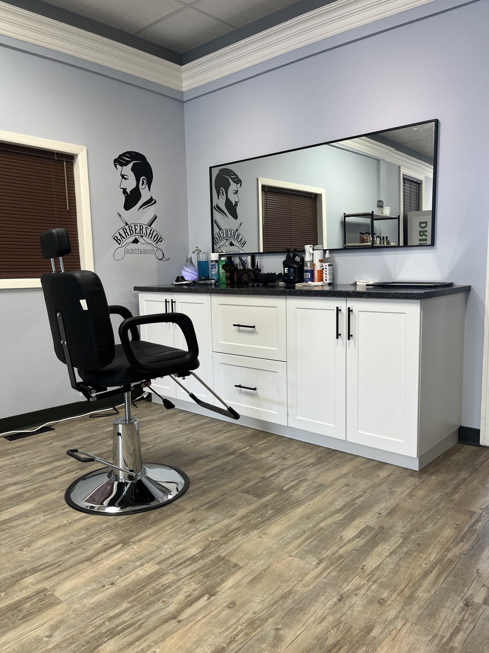 Old Country Barber Shop | 328 Hwy Avenue N, Picture Butte, AB T0K 1V0, Canada | Phone: (403) 915-3172
