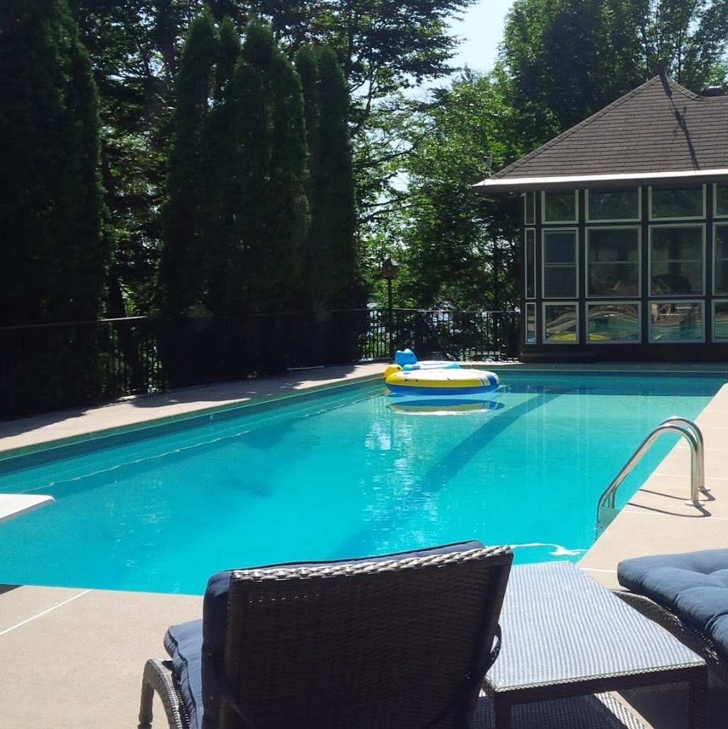 Upper Narrows Retreat | 1346 Narrows Lock Rd, Portland, ON K0G 1V0, Canada | Phone: (613) 218-6397