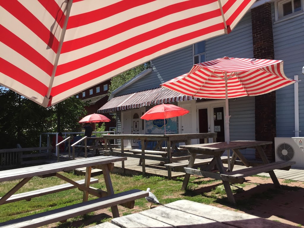 Coldwater Ice Cream | 32 Coldwater Rd, Coldwater, ON L0K 1E0, Canada