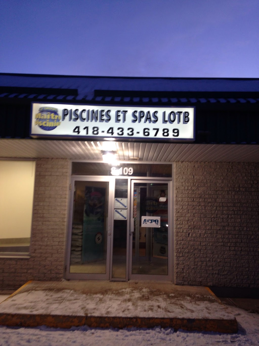 Piscines et Spas Lotb | 405 QC-273 #109, Saint-Apollinaire, QC G0S 2E0, Canada | Phone: (418) 433-6789