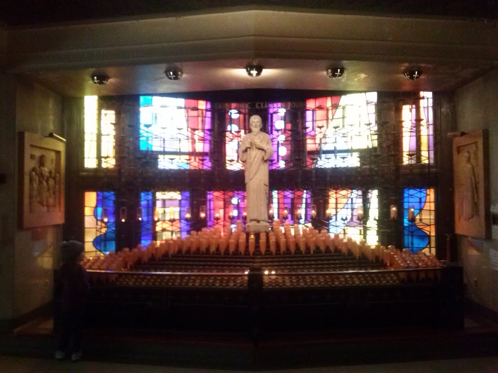 Sanctuaire Saint-Jude | 10120 Av. dAuteuil, Montréal, QC H3L 2K1, Canada | Phone: (514) 381-1767