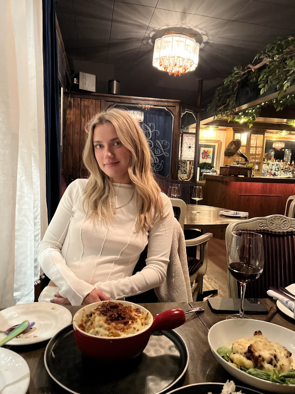 Le Cozy Bistro | 7 Rue Principale, Coteau-du-Lac, QC J0P 1B0, Canada | Phone: (450) 763-5743