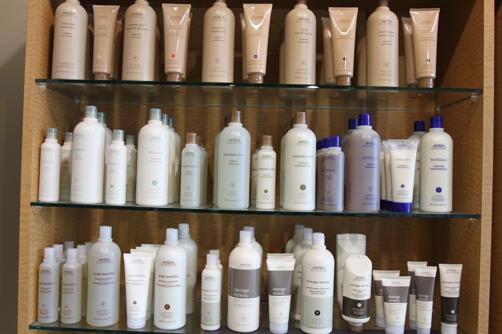 Blush Spa & Salon | 5844 Malden Rd, Windsor, ON N9H 1S4, Canada | Phone: (519) 966-1136