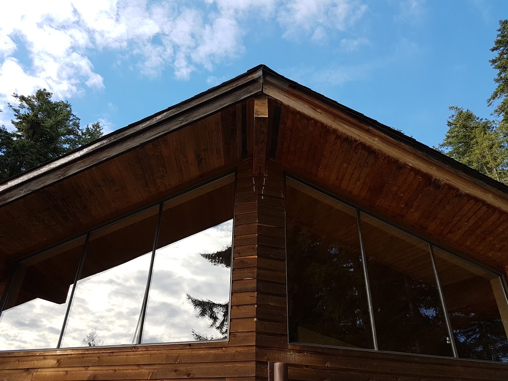Sunshine Coast Treetop Bed and Breakfast | 6840 Sunshine Coast Hwy, Sechelt, BC V0N 3A8, Canada | Phone: (778) 458-2258