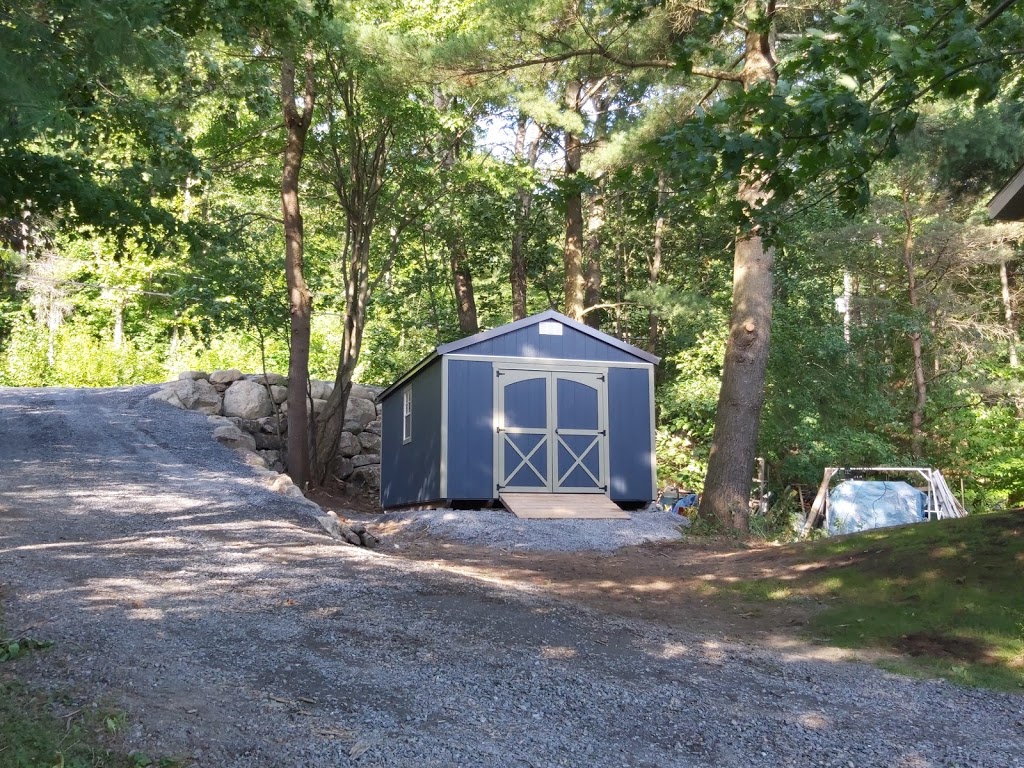 Mini Grange | 5124 QC-222, Valcourt, QC J0E 2L0, Canada | Phone: (450) 531-6090