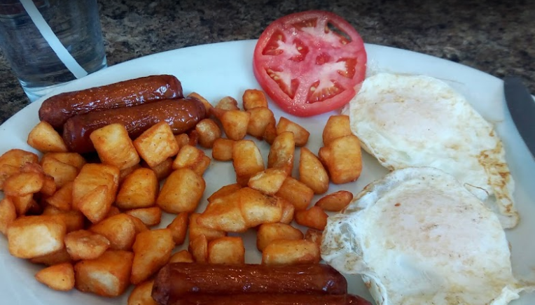 River Rock Grill | 3727 50 St, Drayton Valley, AB T7A 1M4, Canada | Phone: (780) 542-4028