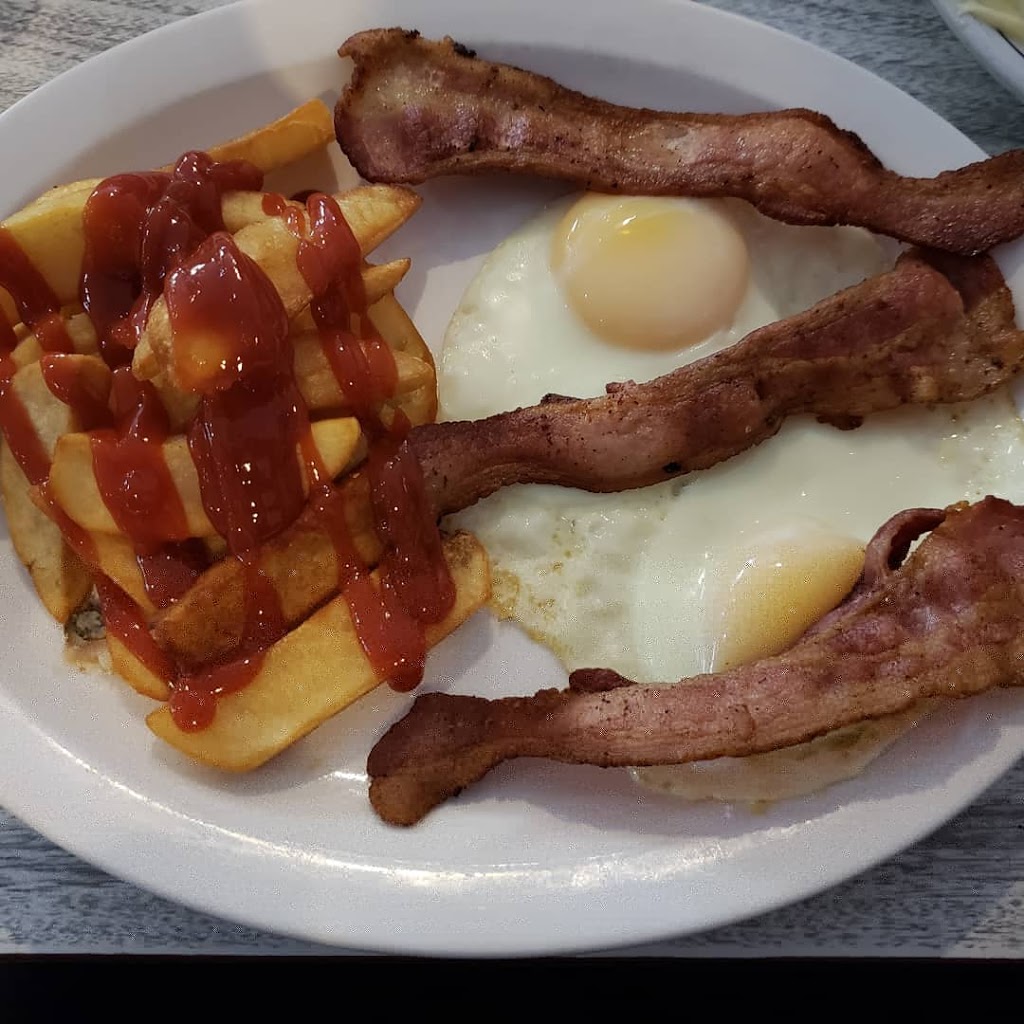 Downsview Restaurant | 2865 Keele St, North York, ON M3M 2G7, Canada | Phone: (416) 633-1350