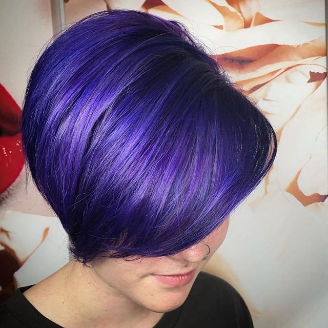 Hair Booth Haus | 2908 Centre St N, Calgary, AB T2E 2X1, Canada | Phone: (403) 727-6000