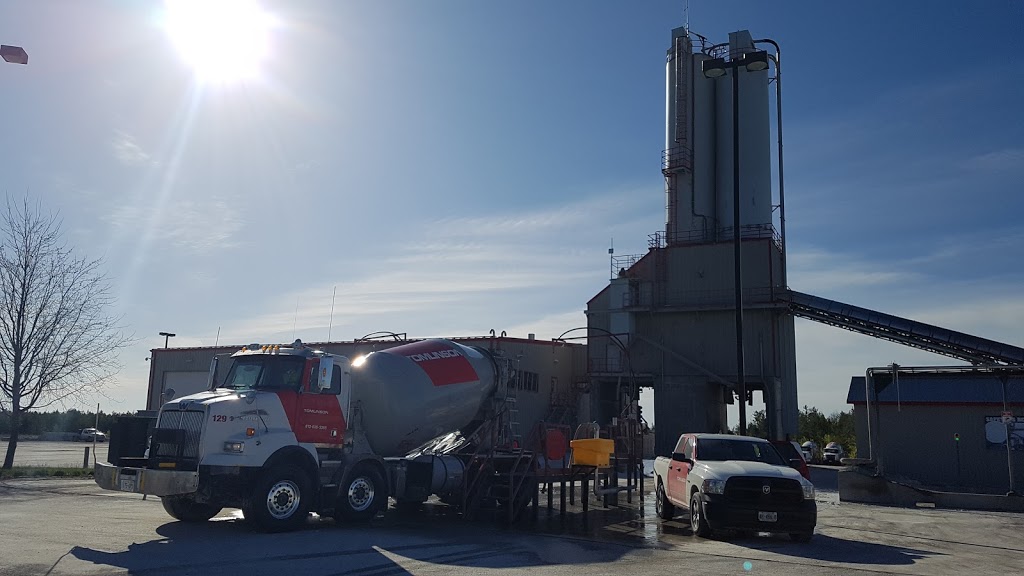 Tomlinson Ready Mix | 891 Jinkinson Rd, Stittsville, ON K2S 1B9, Canada | Phone: (613) 836-3746